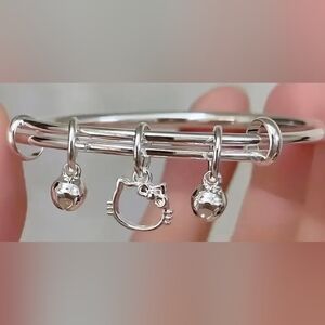 New Silver Hello Kitty Charm Bracelet/Bangle
